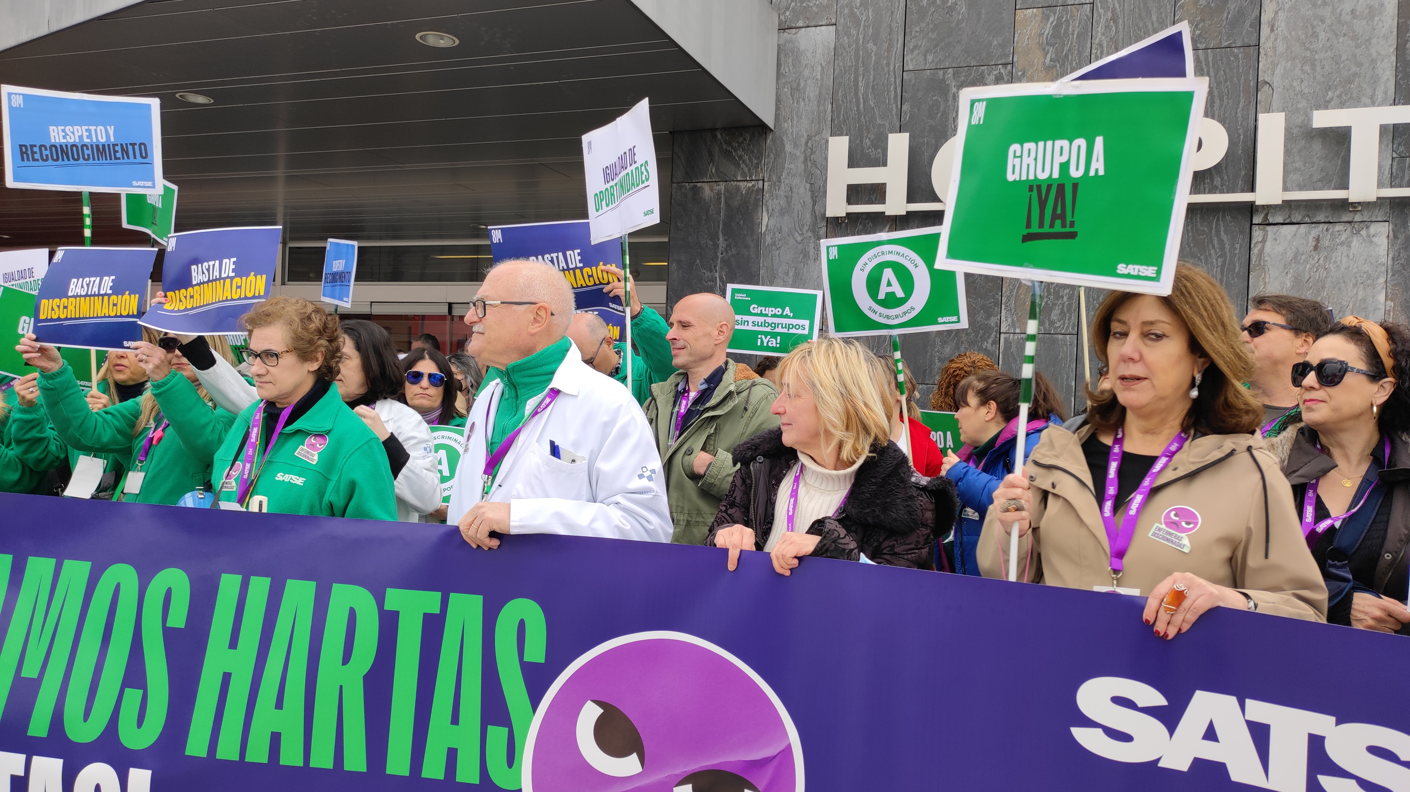 Las enfermeras de Asturias protestan contra la discriminación