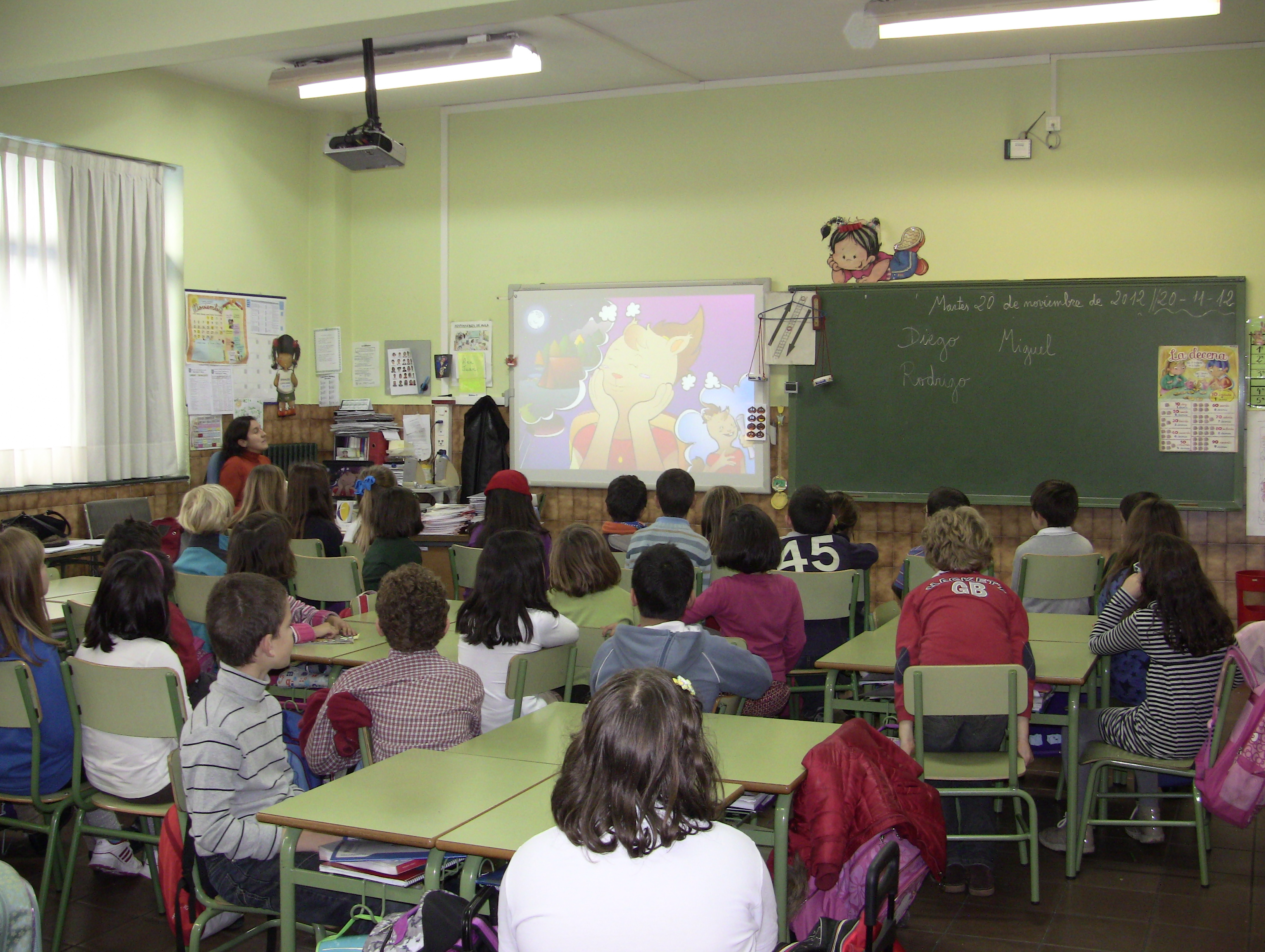 Vera la Enfermera Colegio La Gesta 2012
