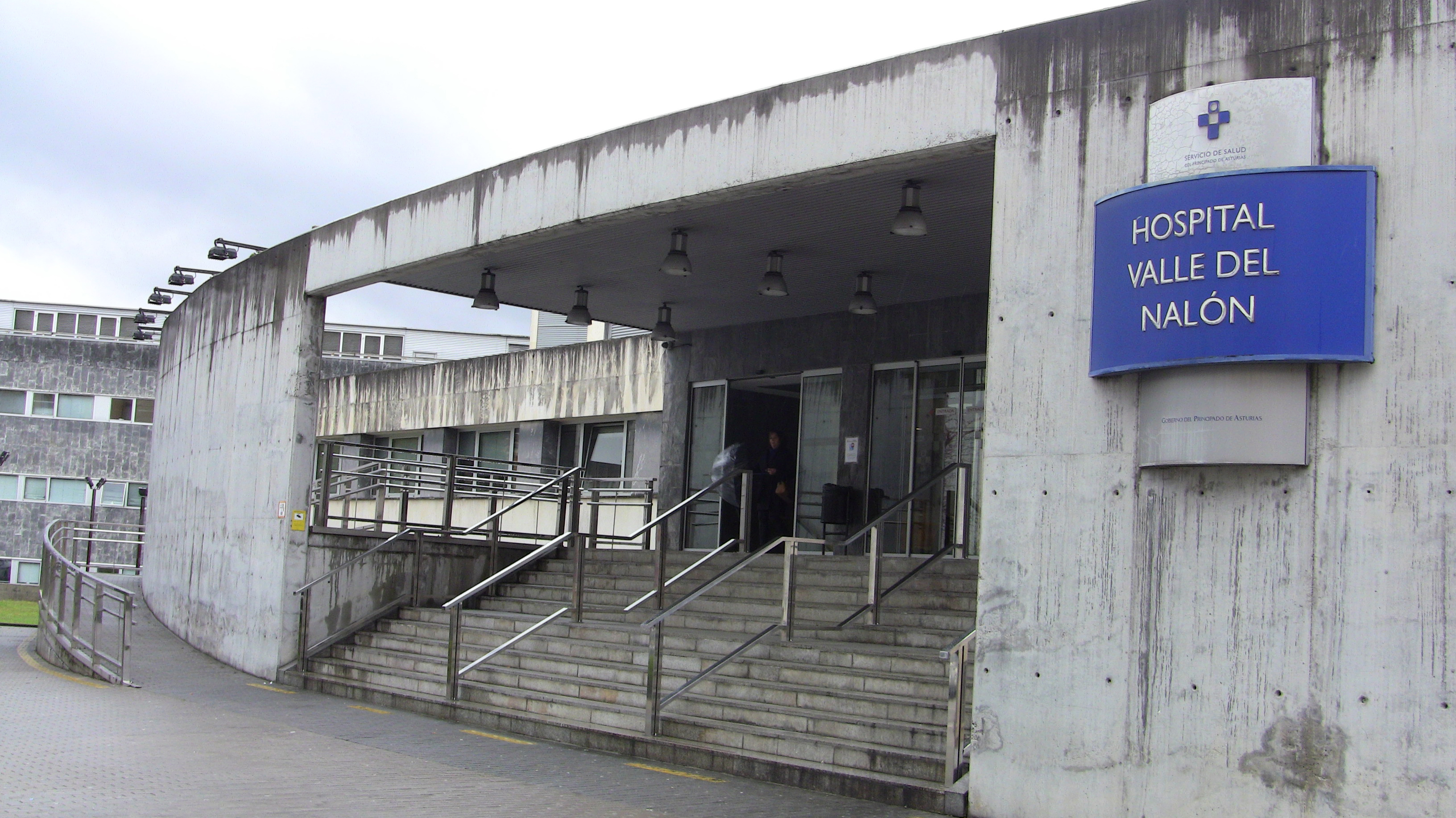 Exterior del hospital Valle del Nalón